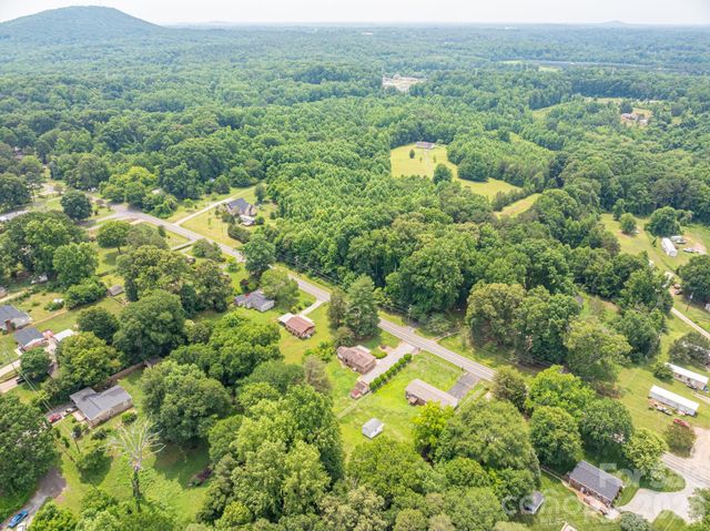 626 Dallas Spencer Mtn Road, Dallas, NC 28034