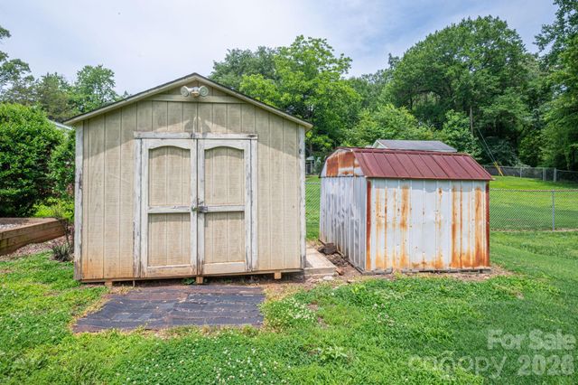 626 Dallas Spencer Mtn Road, Dallas, NC 28034