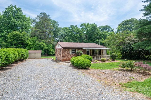 626 Dallas Spencer Mtn Road, Dallas, NC 28034