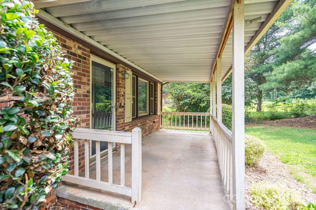 626 Dallas Spencer Mtn Road, Dallas, NC 28034