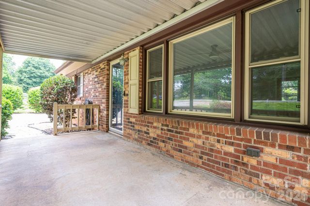626 Dallas Spencer Mtn Road, Dallas, NC 28034