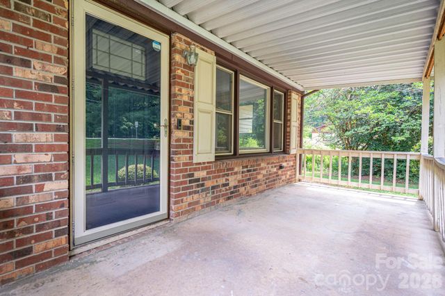 626 Dallas Spencer Mtn Road, Dallas, NC 28034