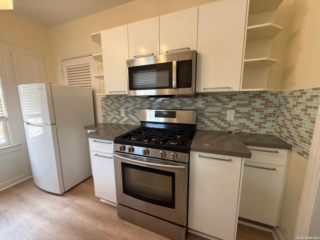 6711 Broadway, San Antonio, TX 78209