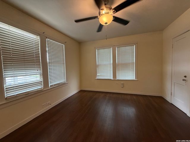 6711 Broadway, San Antonio, TX 78209