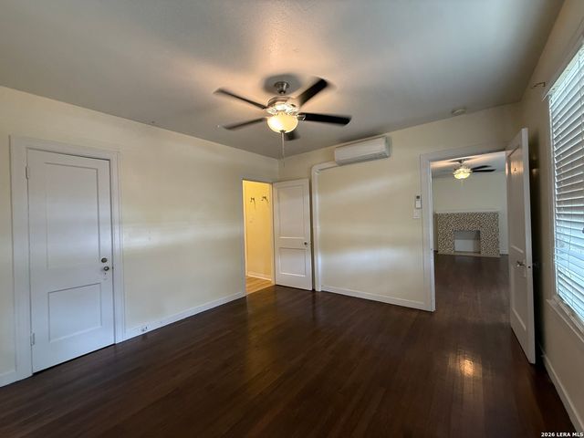6711 Broadway, San Antonio, TX 78209