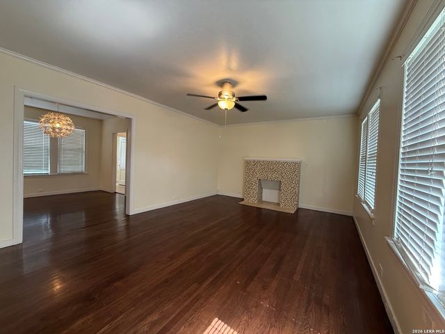6711 Broadway, San Antonio, TX 78209