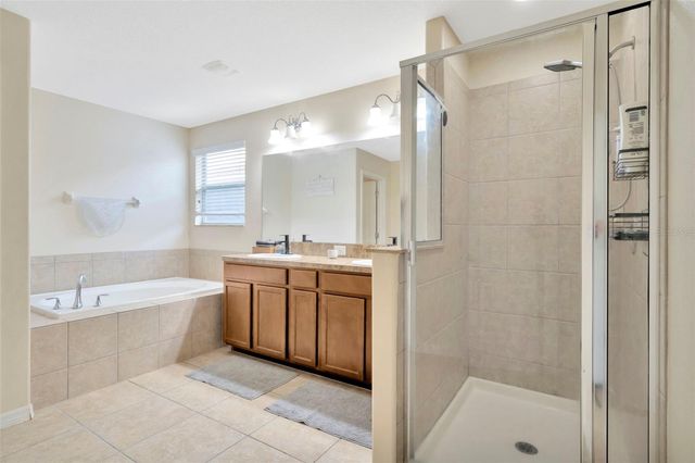 313 SHELL MANOR DRIVE, Ruskin, FL 33570