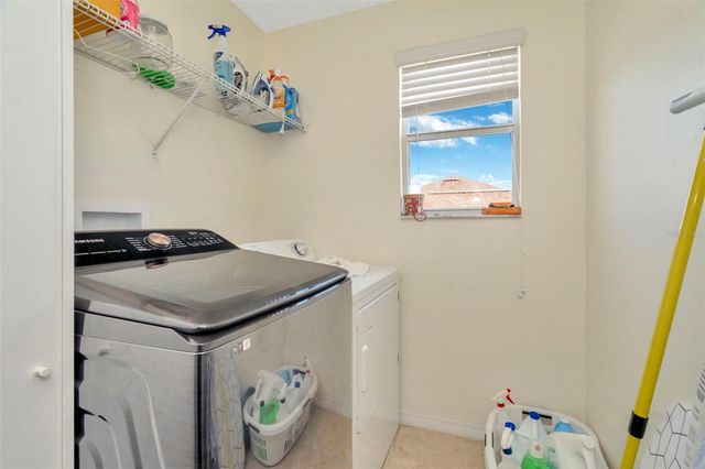 313 SHELL MANOR DRIVE, Ruskin, FL 33570