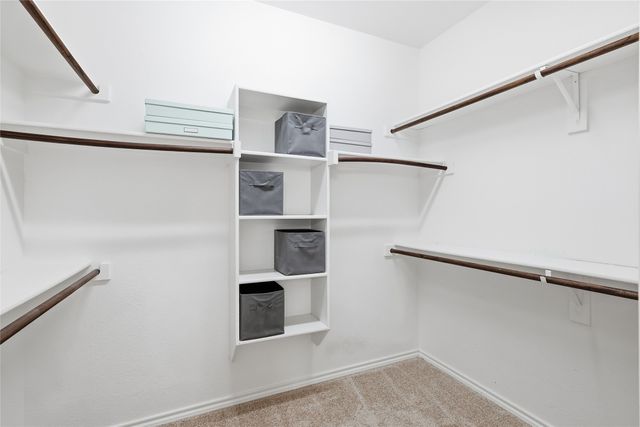 109 Red Fox Lane, Denton, TX 76210