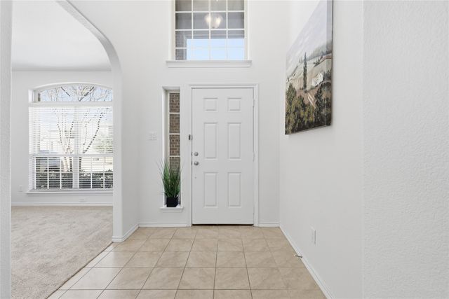 109 Red Fox Lane, Denton, TX 76210