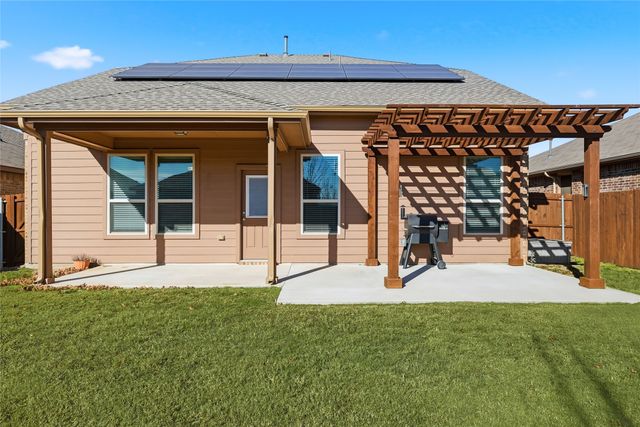 109 Red Fox Lane, Denton, TX 76210