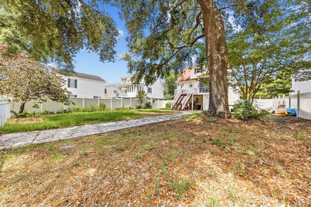 5117 S 1st St., Murrells Inlet, SC 29576