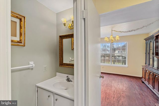 41 CHESTHILL CT, Baltimore, MD 21236