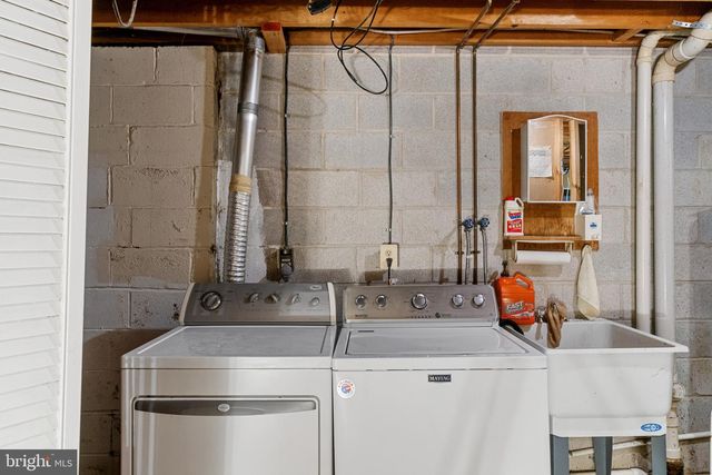 41 CHESTHILL CT, Baltimore, MD 21236