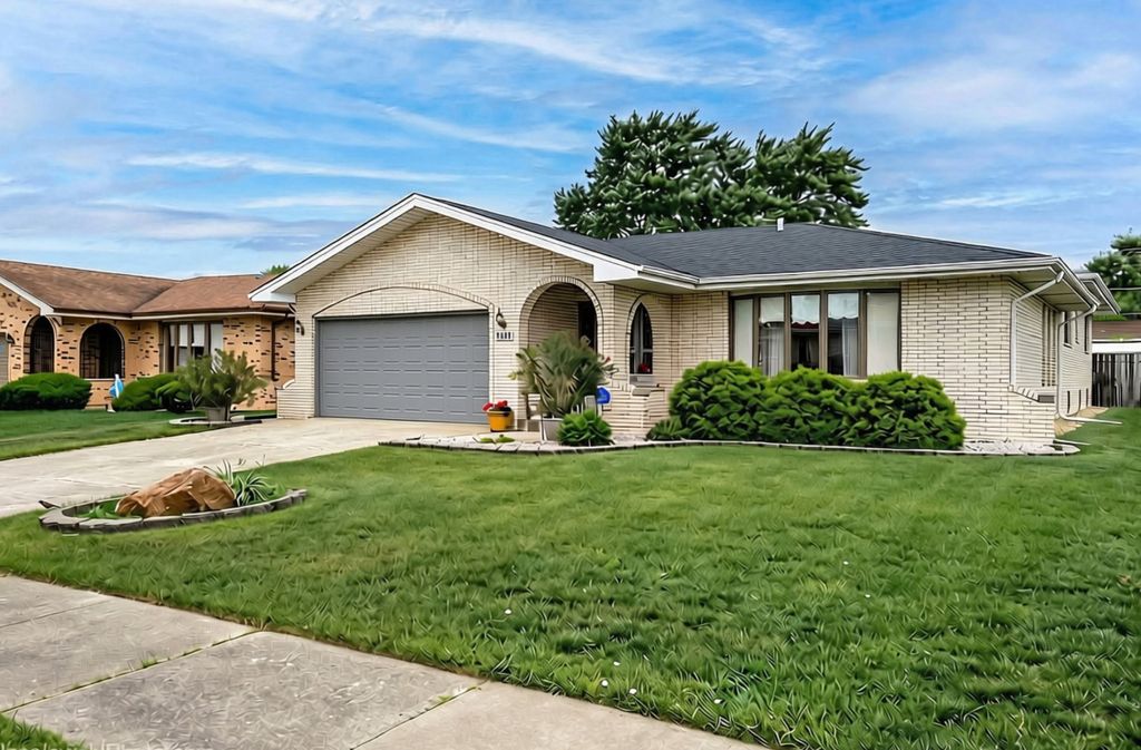 6426 W 84th Place, Burbank, IL 60459 — exterior