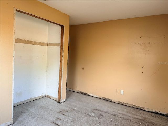 513 WHITE OAK AVENUE, Brandon, FL 33510