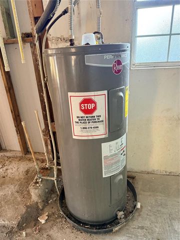 513 WHITE OAK AVENUE, Brandon, FL 33510