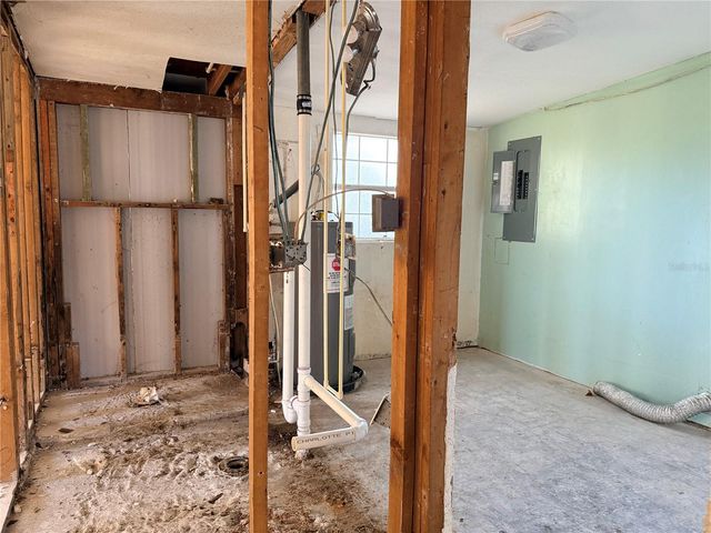 513 WHITE OAK AVENUE, Brandon, FL 33510