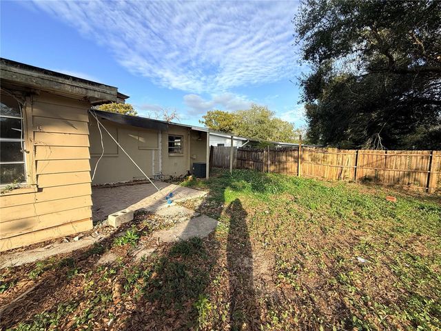 513 WHITE OAK AVENUE, Brandon, FL 33510