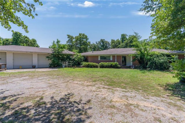 16046 SE 23rd Street, Choctaw, OK 73020