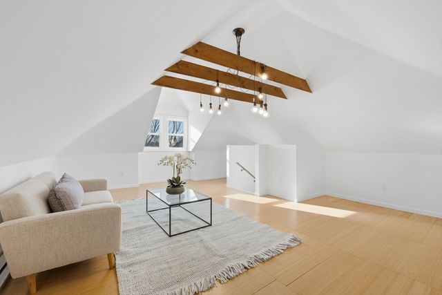 30 Massasoit St, Boston, MA 02136