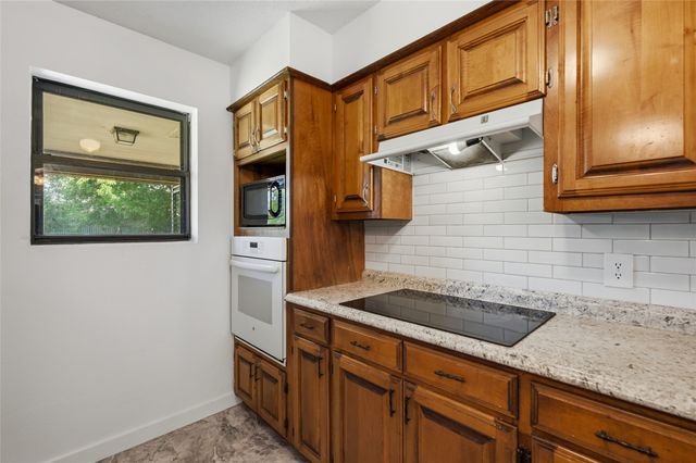 1433 Nature Way, Princeton, TX 75407