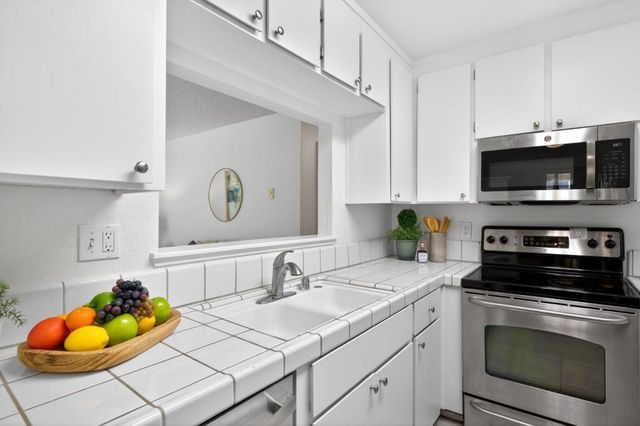 2865 S Bascom Avenue 909, San Jose, CA 95124