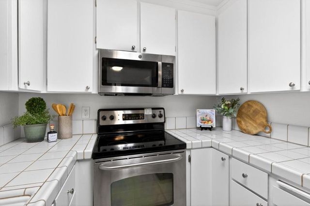 2865 S Bascom Avenue 909, San Jose, CA 95124