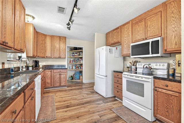 5104 Bob White Lane, Huntington, AR 72940