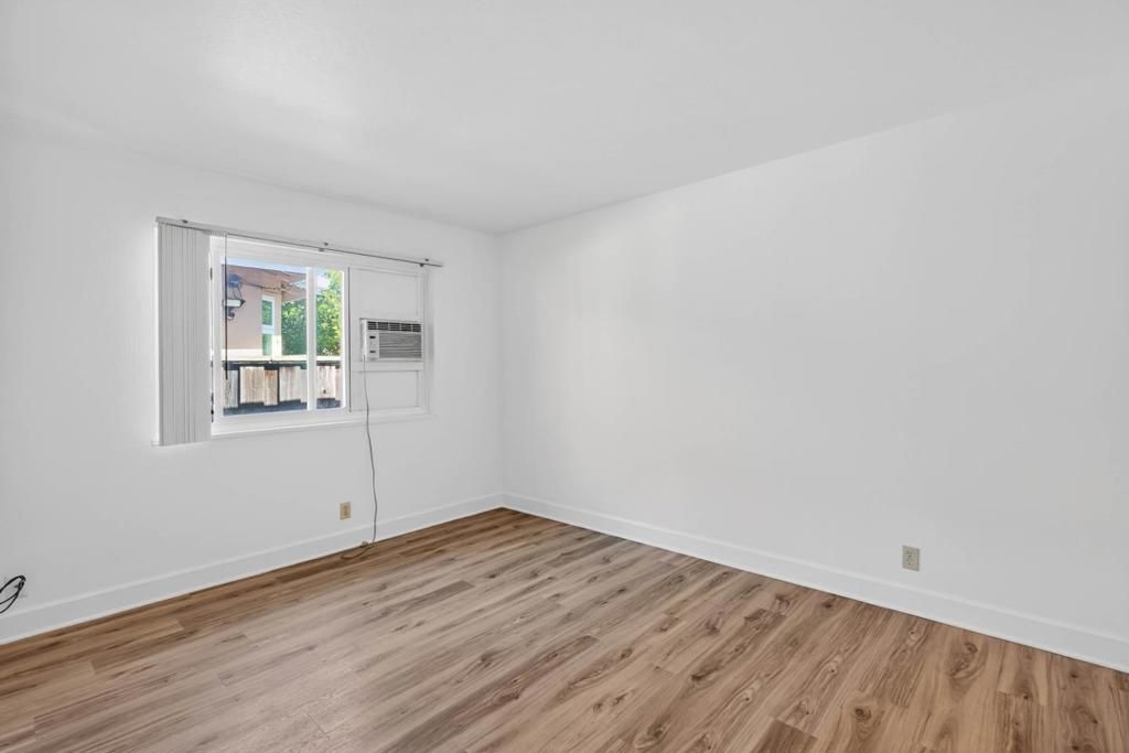 Image 10 of property listing at 3343 Mckinley Drive, Santa Clara, CA 95051