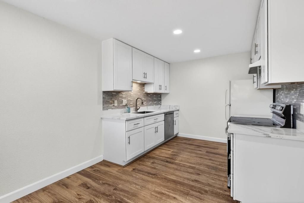 Image 19 of property listing at 3343 Mckinley Drive, Santa Clara, CA 95051
