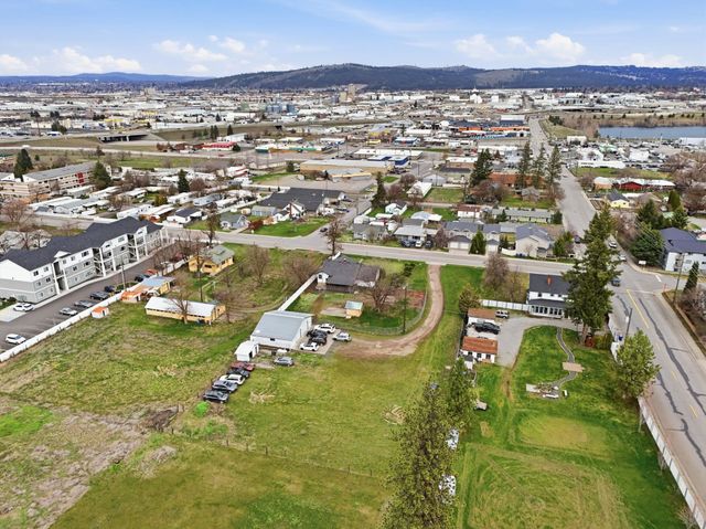 6606 E 4th Ave, Spokane Valley, WA 99212