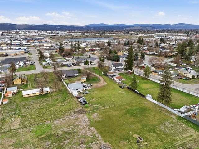 6606 E 4th Ave, Spokane Valley, WA 99212