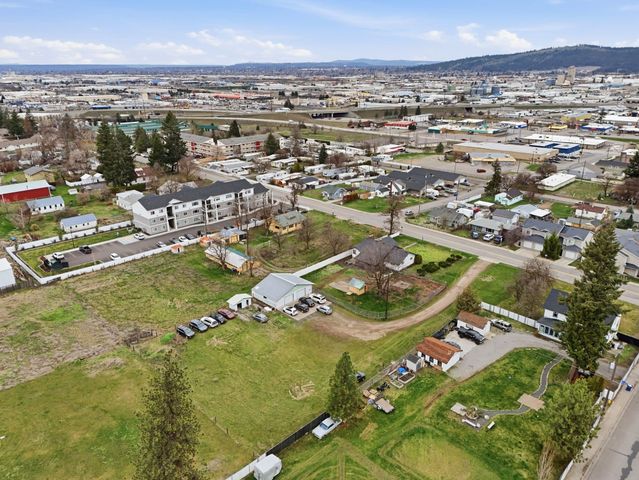 6606 E 4th Ave, Spokane Valley, WA 99212