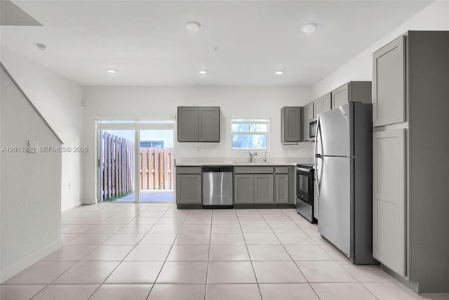 149 NE 3rd Ct, Florida City, FL 33034