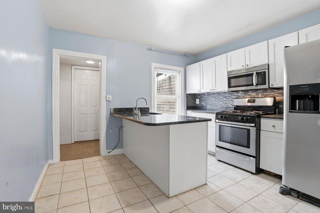 12 W RANDALL ST, Baltimore, MD 21230