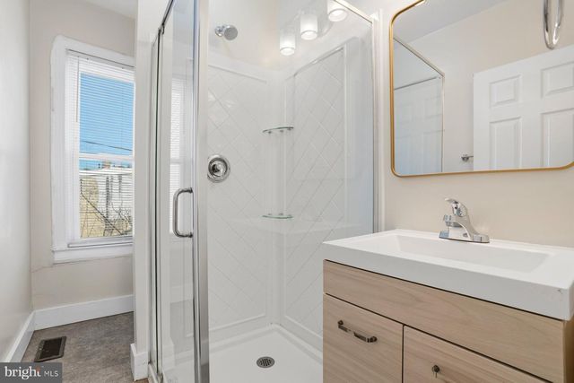 12 W RANDALL ST, Baltimore, MD 21230