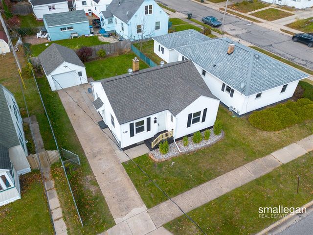 2545 Glenside Boulevard, Muskegon, MI 49441