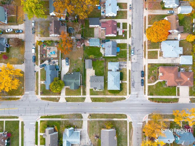 2545 Glenside Boulevard, Muskegon, MI 49441