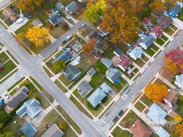 2545 Glenside Boulevard, Muskegon, MI 49441