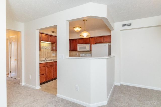 2021 Commons Circle, Batavia Twp, OH 45103