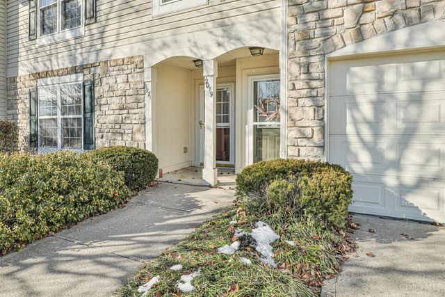 2021 Commons Circle, Batavia Twp, OH 45103