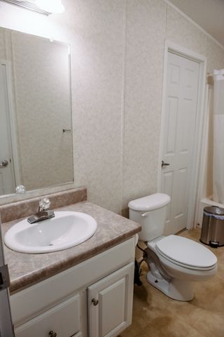 417 Buttermilk Hollow Rd, Bethpage, TN 37022