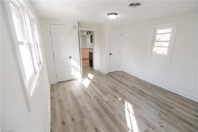 1013 Willow Road, Greensboro, NC 27401
