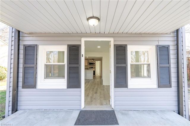 1013 Willow Road, Greensboro, NC 27401