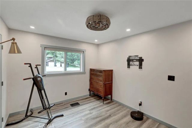 30396 Live Oak Drive, Running Springs, CA 92382