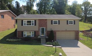 25 Lynn Marr Drive, Huntington, WV 25705