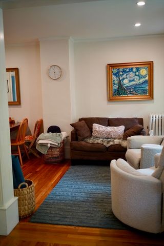 53 Walter 2, Boston, MA 02131