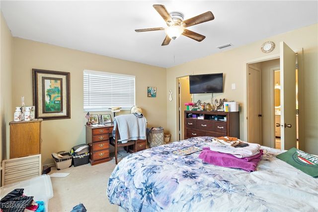 107 SE 39th ST, Cape Coral, FL 33904