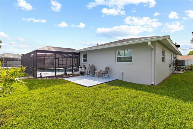 107 SE 39th ST, Cape Coral, FL 33904